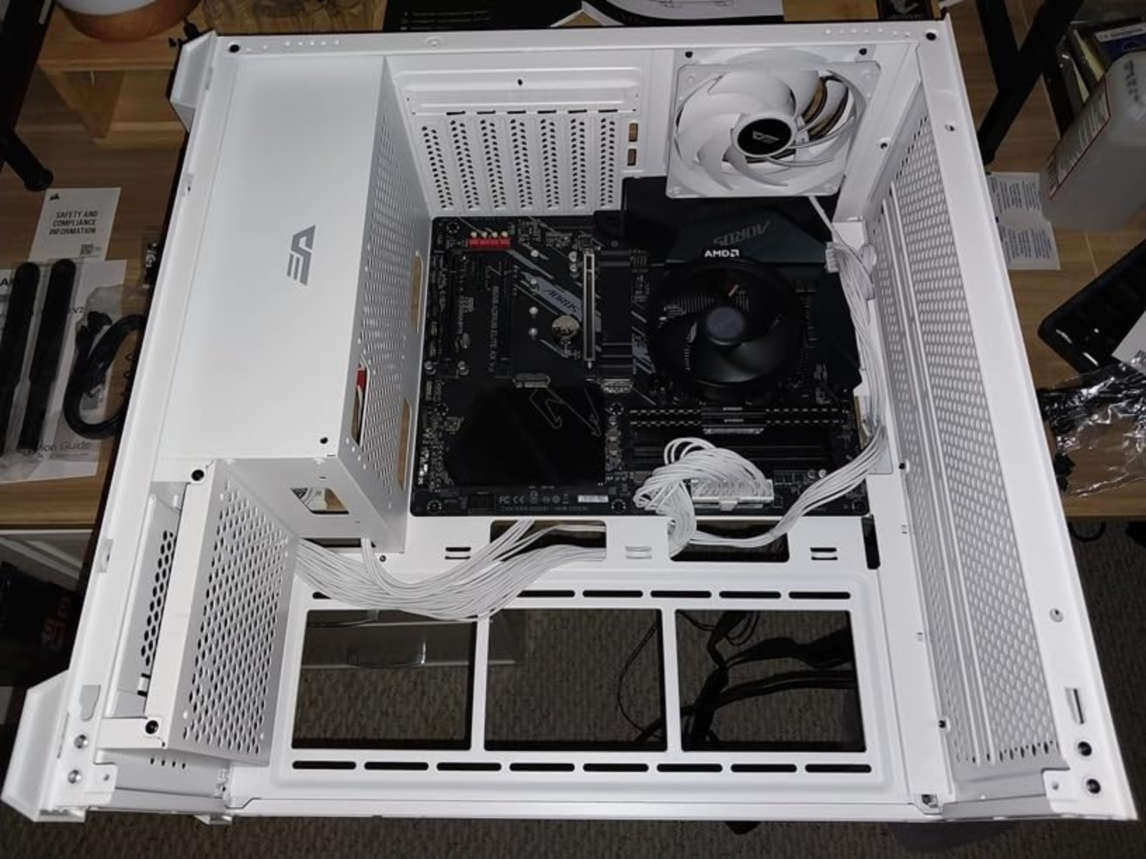 PC CASE
